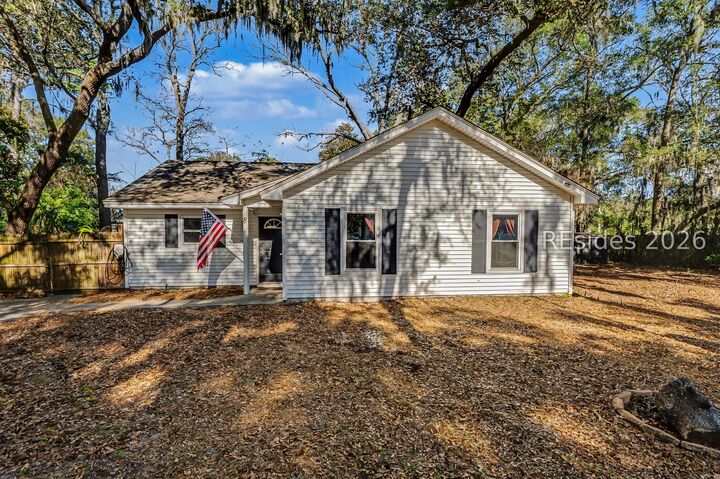 Property Photo:  8 Factory Creek Road  SC 29907 
