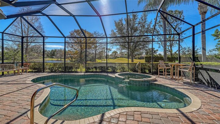 Property Photo:  7448 Riviera Cove  FL 34202 