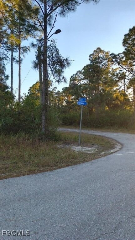 Property Photo: 1149 E Rahway Street FL 33974