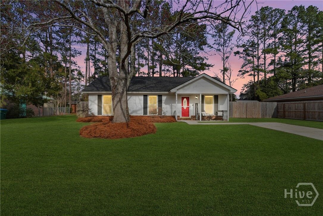Property Photo:  114 Rose Drive  GA 31329 