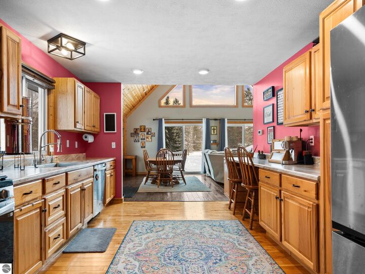 Property Photo: 9131 W Jennings Road MI 49651