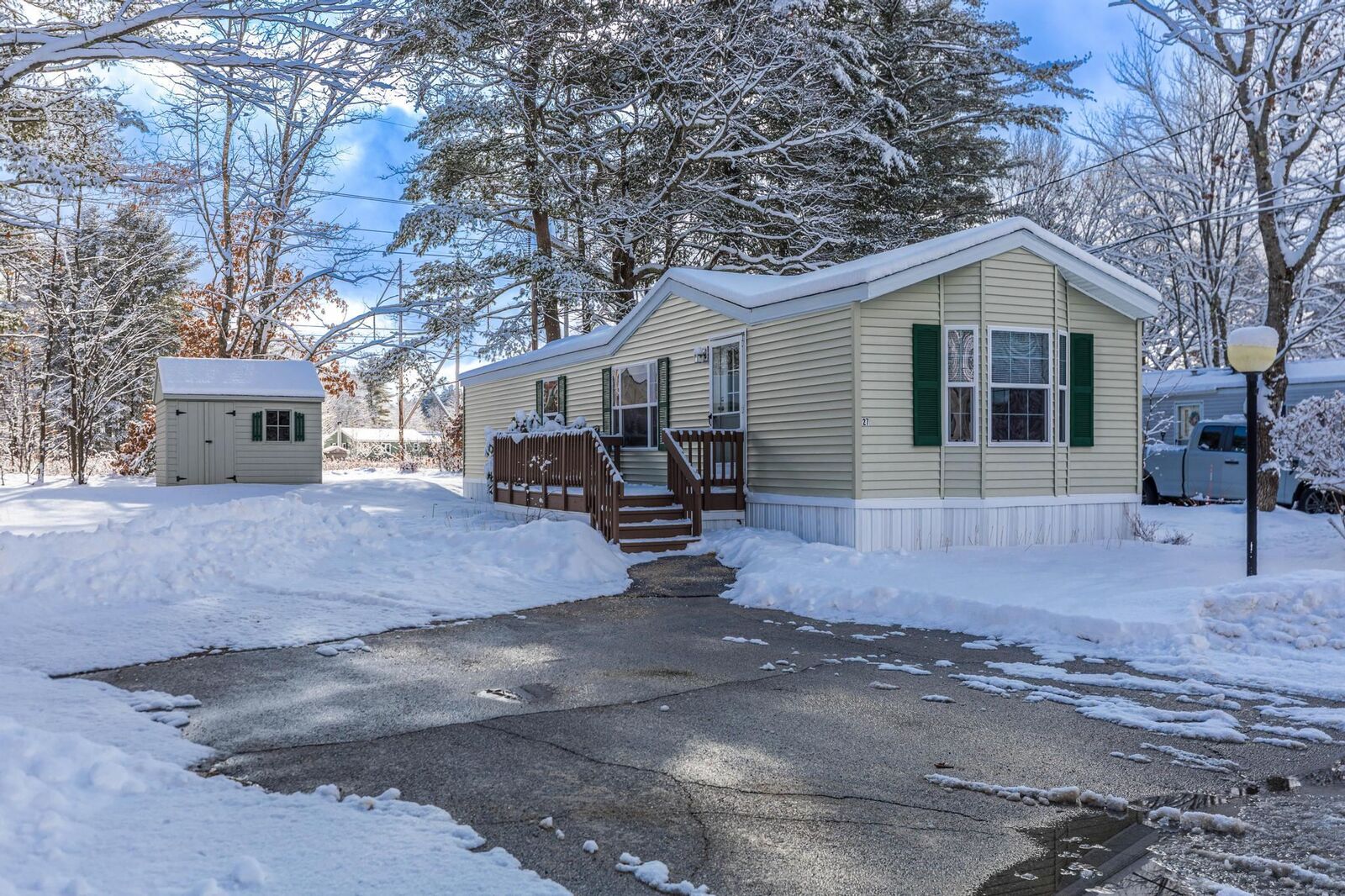 Property Photo:  27 Melrose Drive  NH 03868 