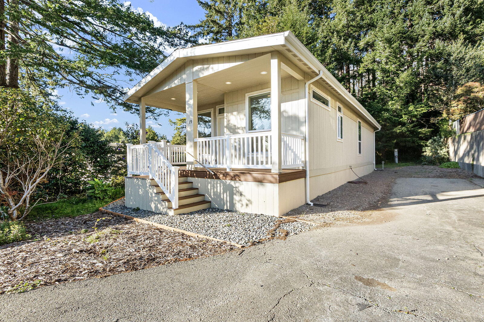 Property Photo:  98041 Hall Way Road 19  OR 97415 