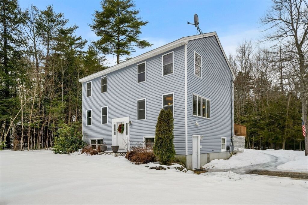 Property Photo:  101 Rogers Road  NH 03225 