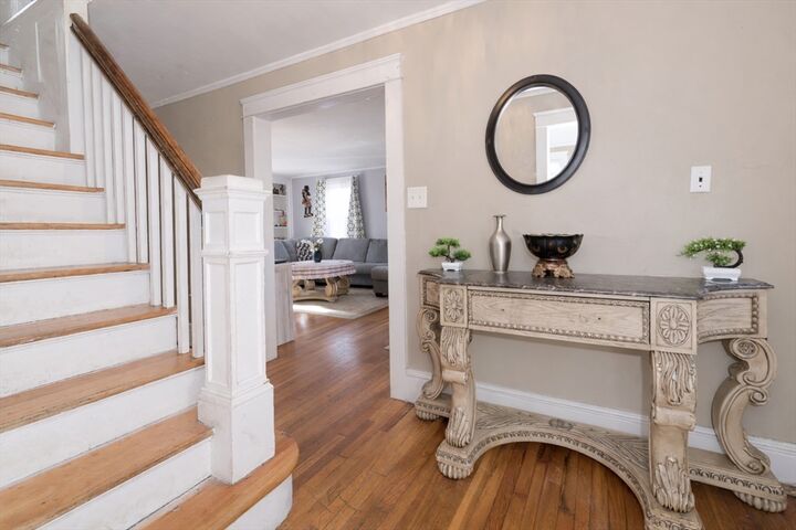 Property Photo:  30 Melrose St  MA 01605 