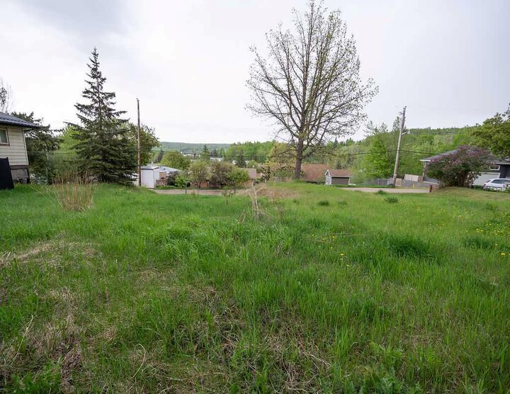 Property Photo: 4912 59 Street AB T9S 1L6