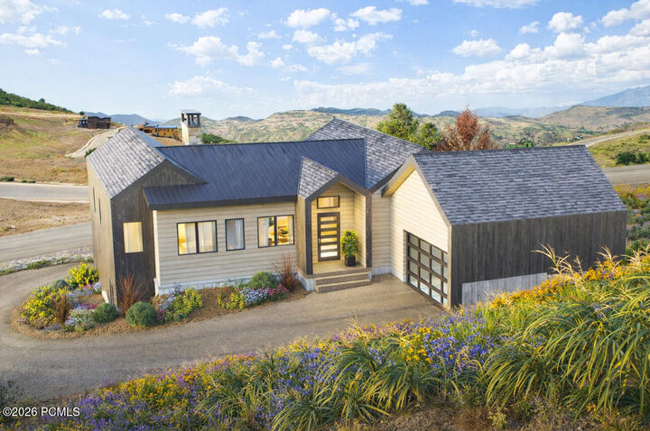 Property Photo:  3956 E Harris Way  UT 84036 