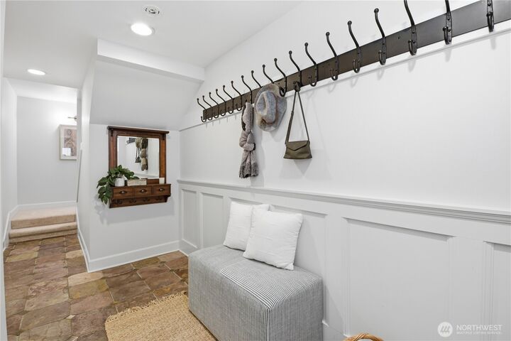 Property Photo:  3020  14th Avenue W B  WA 98119 