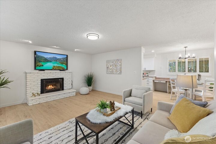 Property Photo:  10629  26th Drive SE  WA 98208 