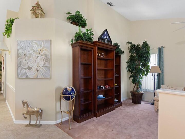 Property Photo: 456 NW Casanova Circle FL 34986