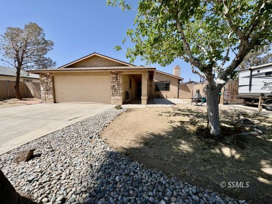 Property Photo:  317 N Sims St  CA 93555 