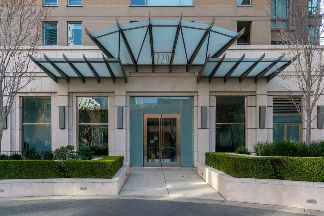 Property Photo:  229 Brannan Street 3E  CA 94107 