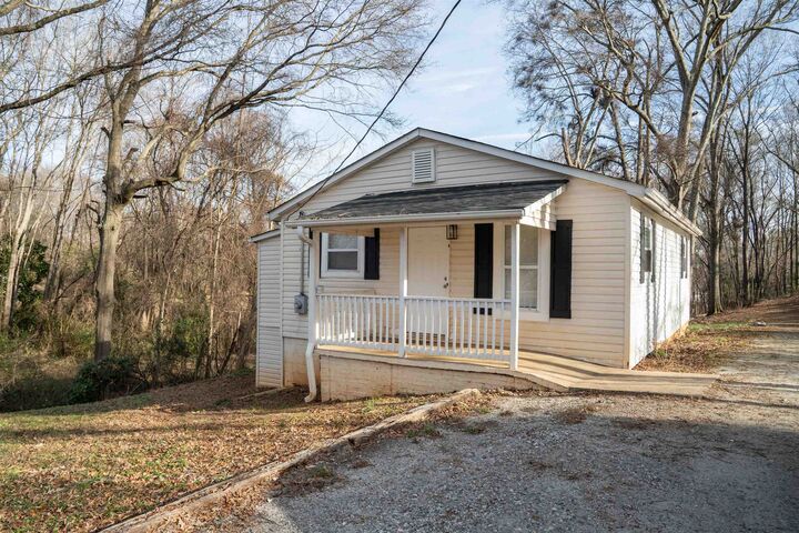 Property Photo:  171 Brown Street  SC 29330 