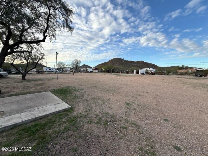 Property Photo:  2030 W Sindle Place  AZ 85746 