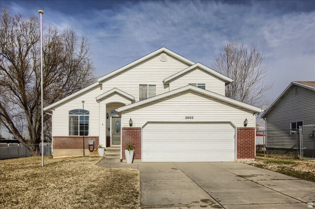 Property Photo: 2602 W 3900 S UT 84067