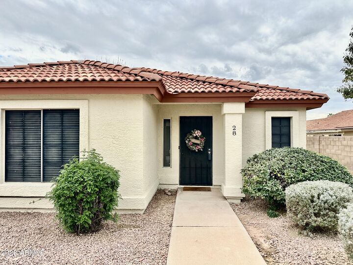 Property Photo:  1120 N Val Vista Drive 28  AZ 85234 