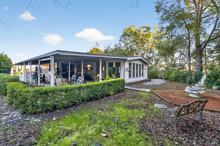 Property Photo:  395 Circula La Cruz  CA 94928 