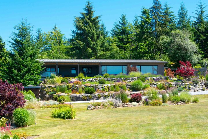 Property Photo: 465 Sunset Road BC V0N 1G2