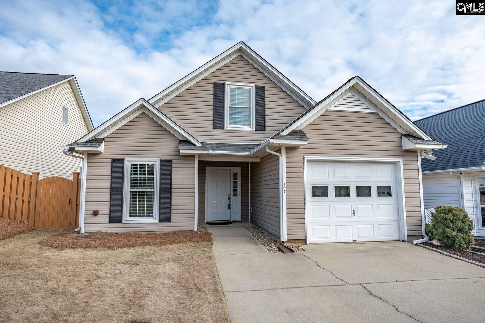 Property Photo: 407 Ivy Green SC 29063