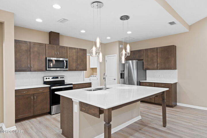 Property Photo: 8674 Tropics Avenue FL 32413