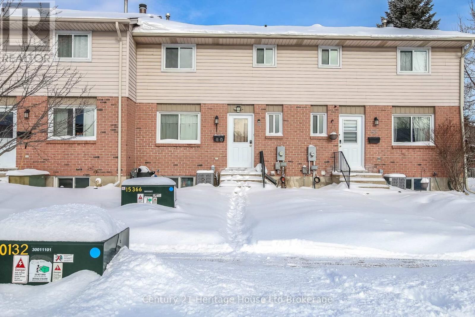 Property Photo: 80 Hiawatha Road 43 ON N4T 1R1
