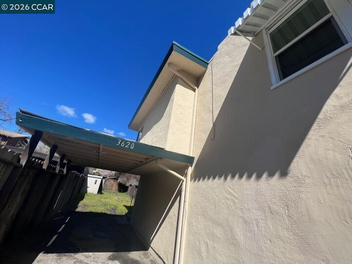 Property Photo:  3620 Chestnut St  CA 94549 