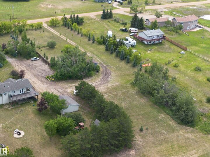 Property Photo:  23329 Sh 651 30  AB T0A 1N6 