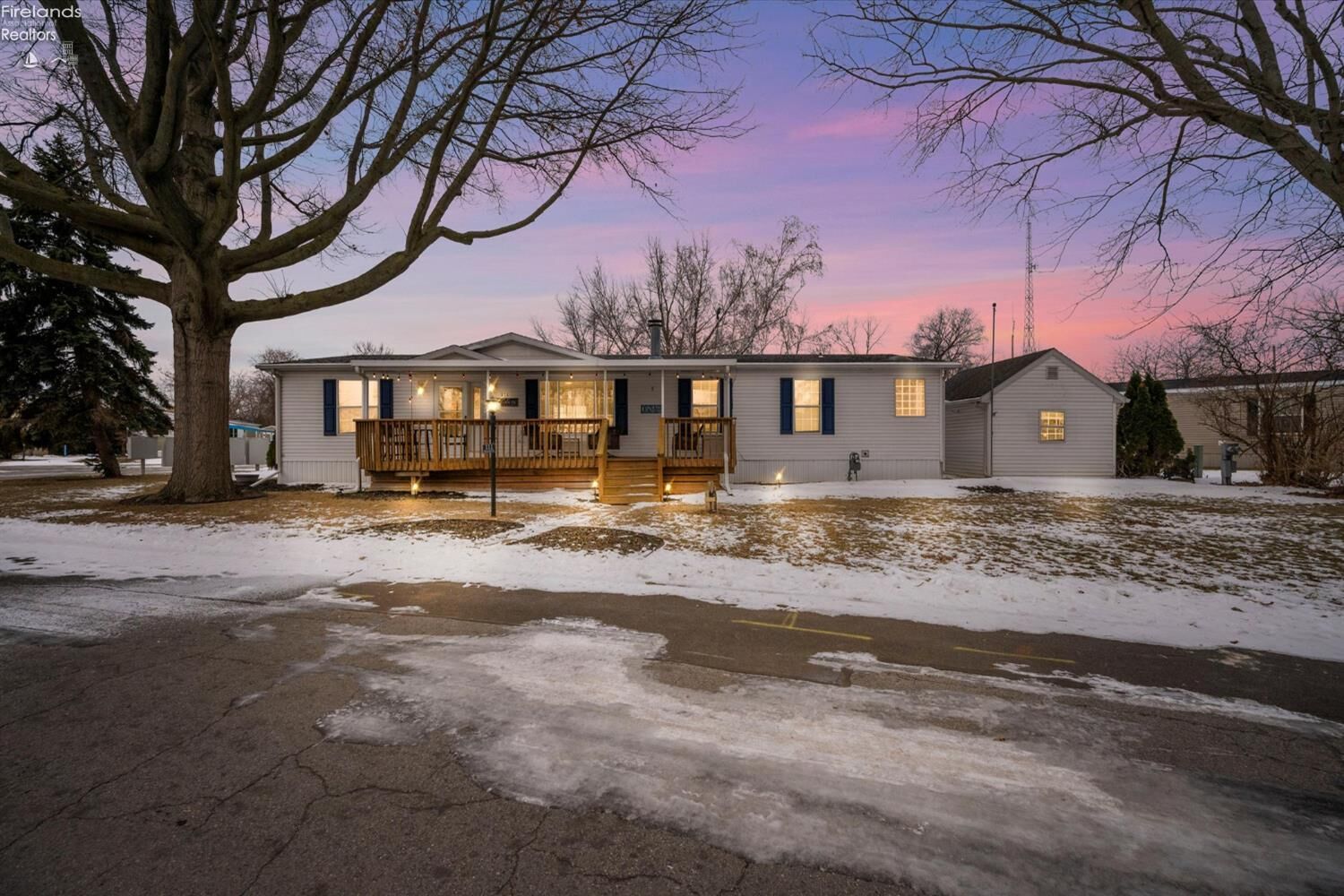 Property Photo: 111 Morningside Drive OH 43452