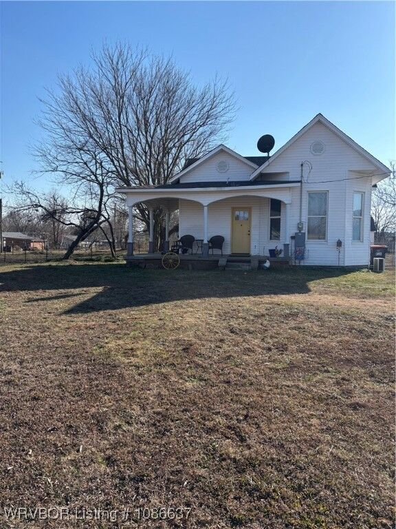 Property Photo: 6305 Nickletown Road AR 72940
