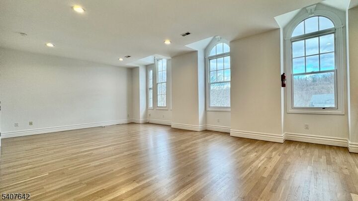 Property Photo:  13 Main St 3  NJ 07871 