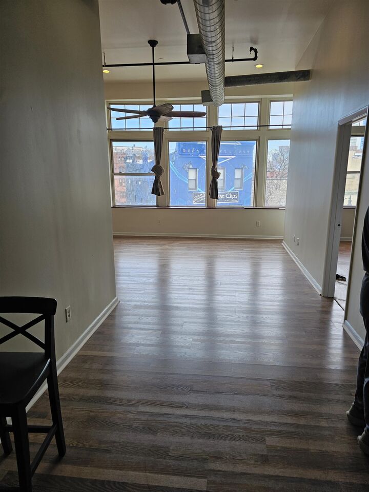 Property Photo:  173 Newark Ave 4  NJ 07302 