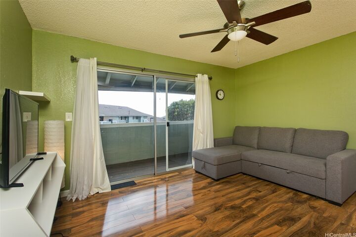 Property Photo:  94-1088 Paawalu Street R5  HI 96797 