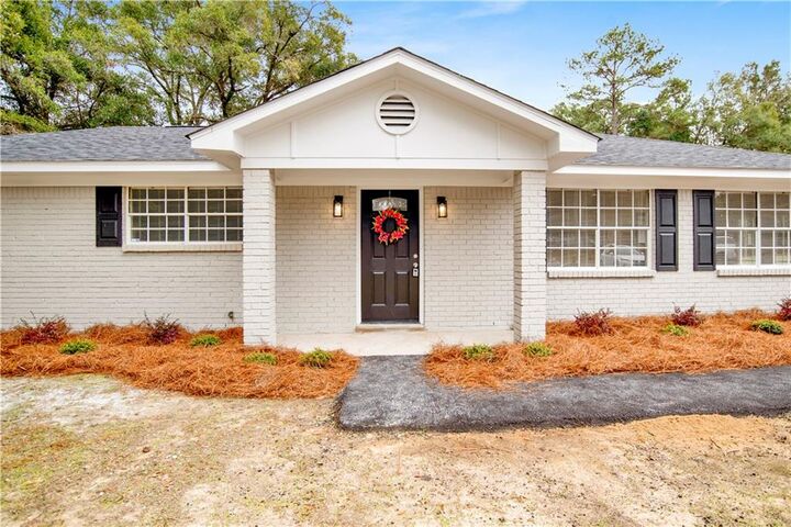 Property Photo:  4606 Outlaw Road  AL 36613 