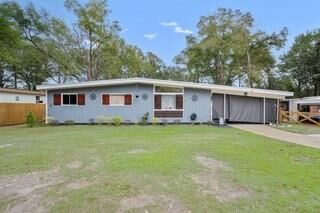 Property Photo:  2004 Beau Terra Drive W  AL 36618 