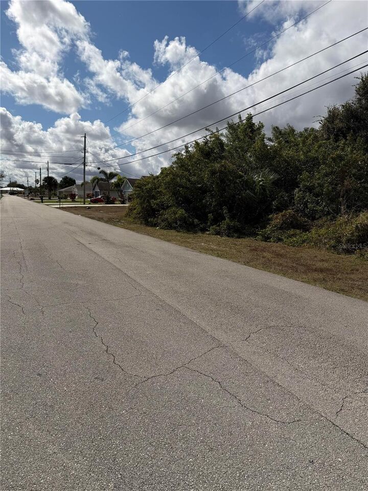 Property Photo:  4244 SW Jame Street  FL 34953 