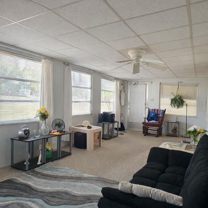 Property Photo: 6533 Honu Court FL 34287