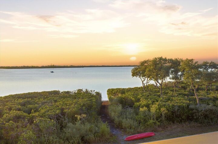 Property Photo: 9861 Eagle Preserve Drive FL 34224