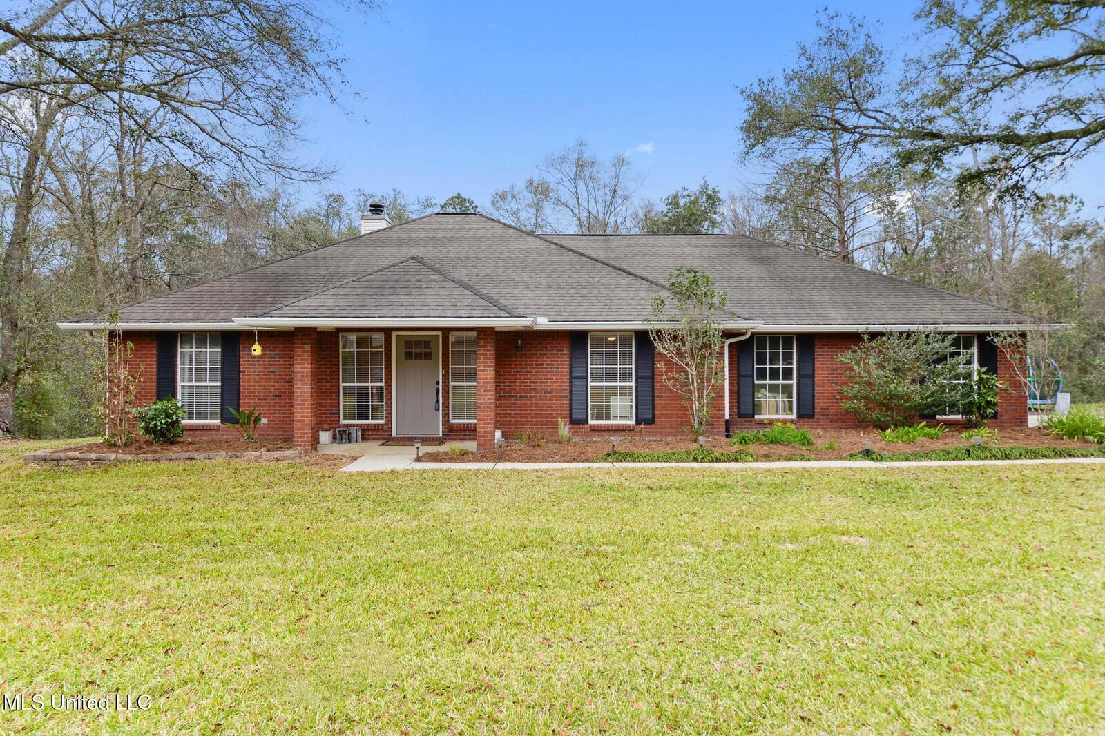 Property Photo: 25132 Hillbrooke Lane MS 39571