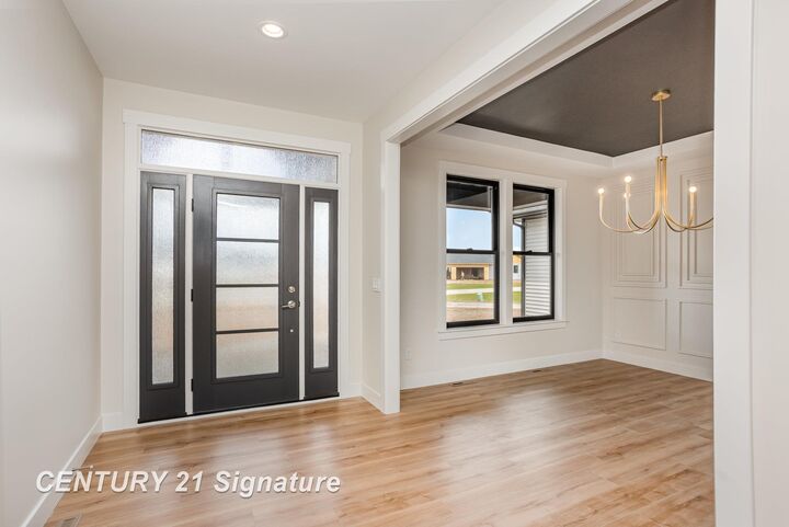 Property Photo: 72 E Grove Court MI 48623