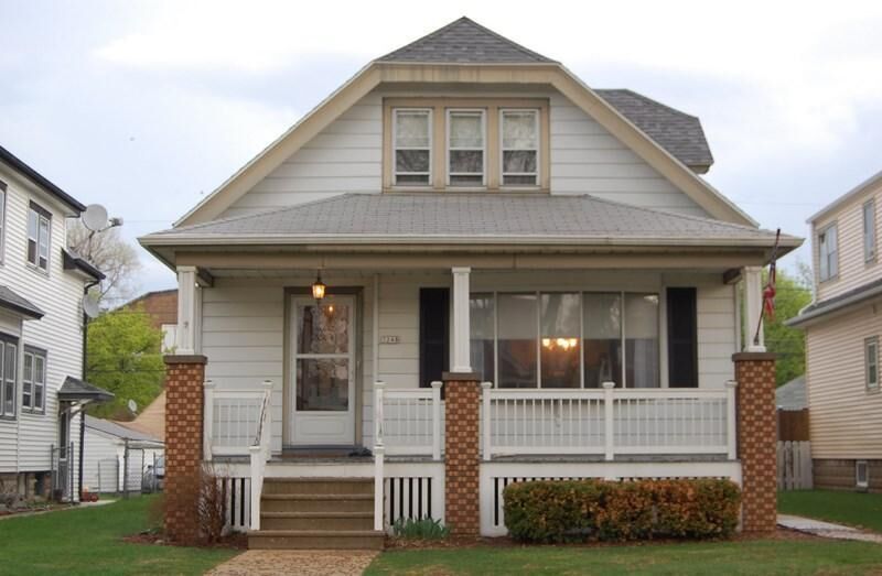 Property Photo:  3248 S 7th St  WI 53215 