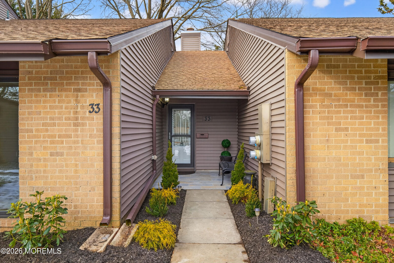 Property Photo:  33 Claremont Court  NJ 07701 