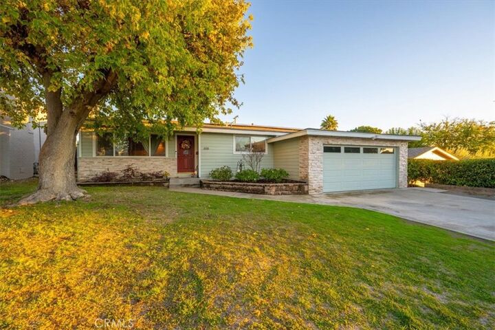 Property Photo:  616 Trigo  CA 93446 