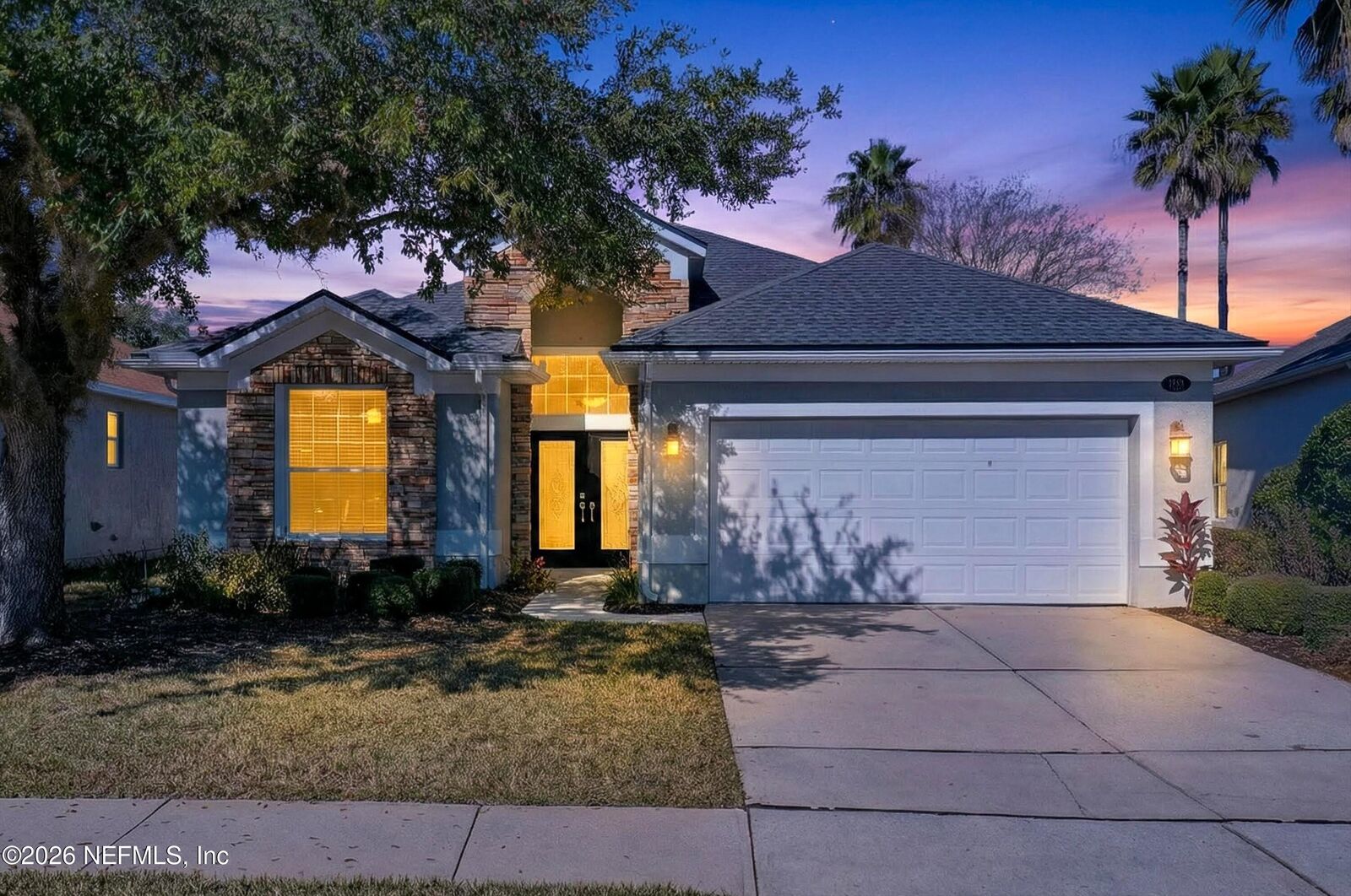 Property Photo:  1392 Fairway Village Drive  FL 32003 