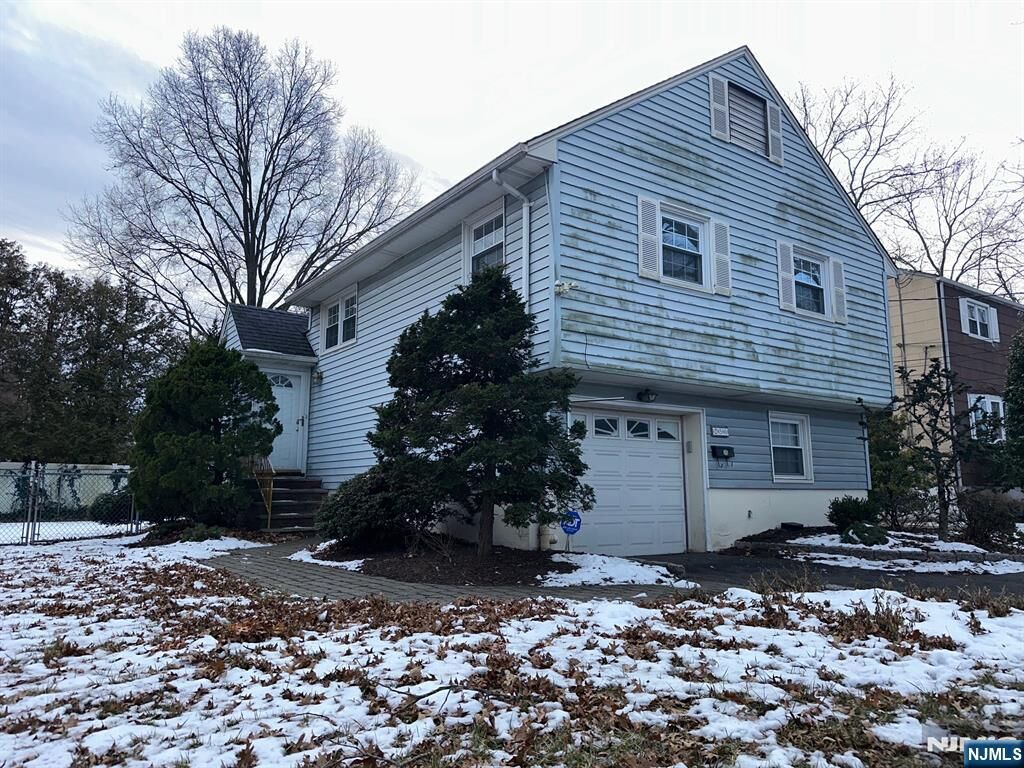 Property Photo:  250 Stuyvesant Road  NJ 07666 