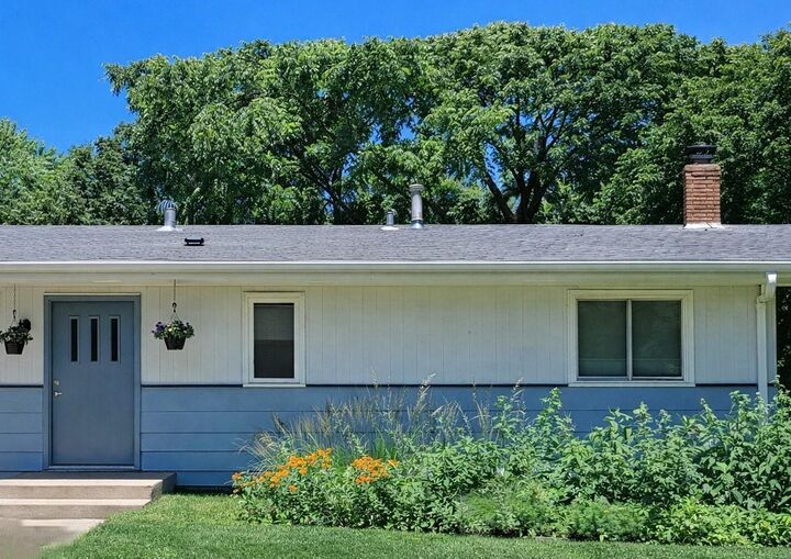 Property Photo: 15880 Tonkawood Drive MN 55345