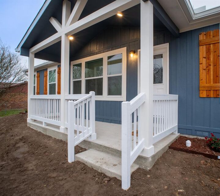 Property Photo:  1206 Karen Lane  TX 76642 