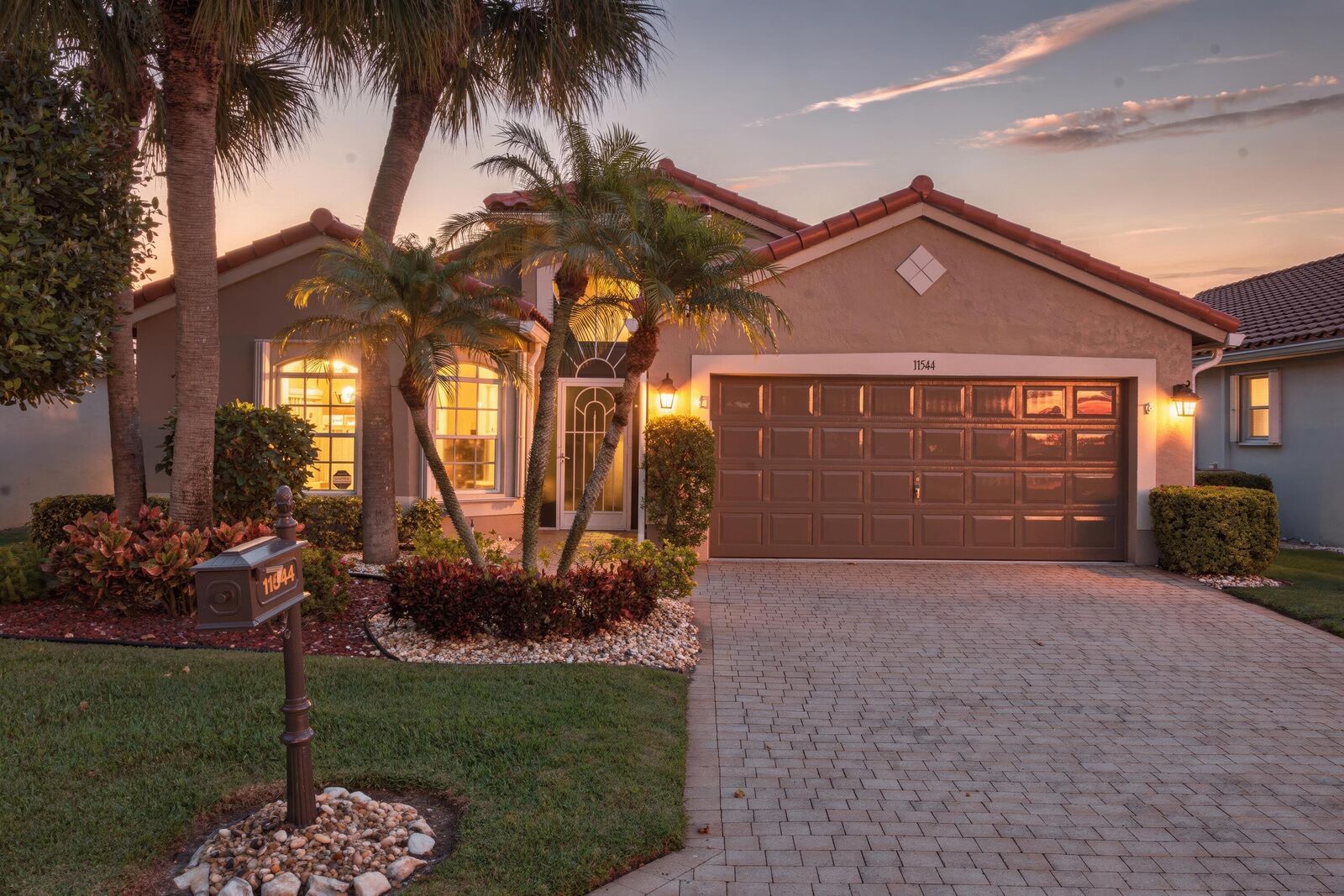 Property Photo:  11544 Pallas Drive  FL 33437 