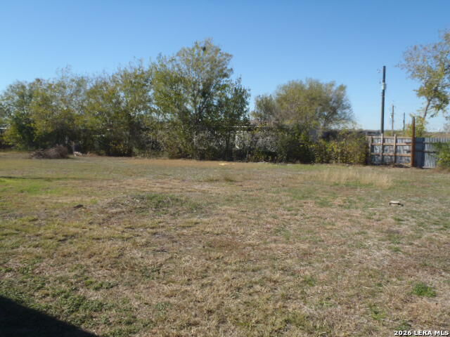 Property Photo: 114 Rosemary Loop TX 78130
