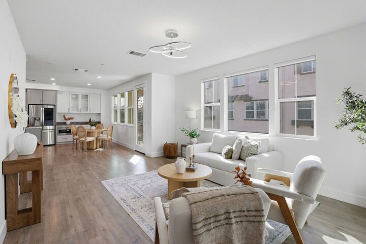 Property Photo: 1549 Pratt Place CA 95050