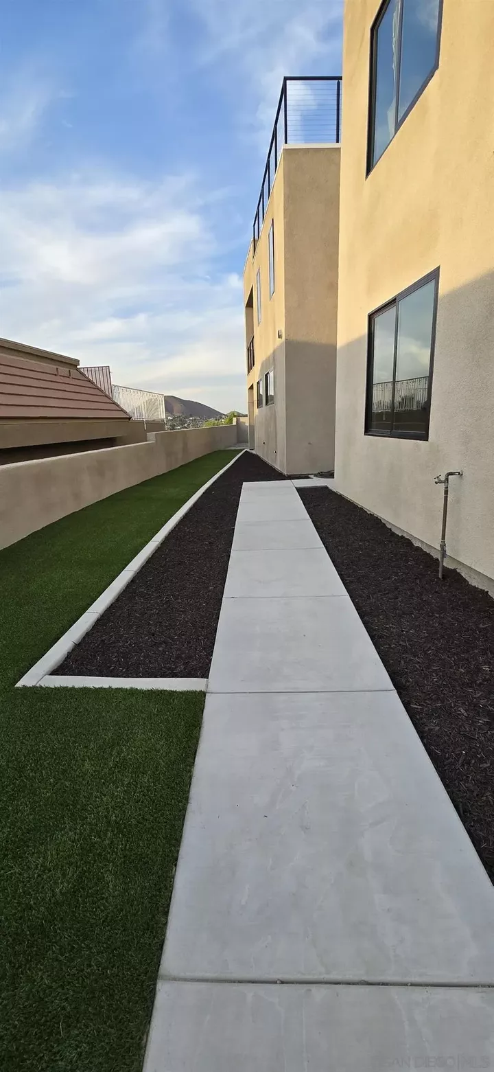 Property Photo:  30145 Buck Tail Drive  CA 92587 